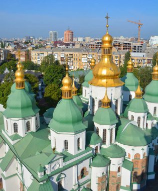 KYIV UKRAINE - 09 04 17: Kyiv 'deki Aziz Sophia Katedrali Kievan Rus' un bir mimari anıtıdır. Katedral, şehrin en bilinen simgelerinden biri ve Ukrayna 'nın ilk miras yeri..