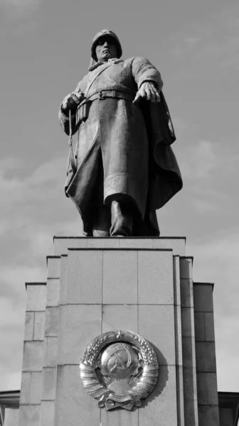 Berlin Germany Soviet War Memorial Tiergarten War Memorials Commemorate War — Fotografia de Stock