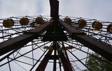 PRIPVAT CHERNOBYL UKRAINE - 09 03: 17: Hayalet Şehir Pripyat 'ta Dönme Dolap Çernobil kazasının Yasak Bölgesi tarihteki en feci nükleer santral kazasının enerjisine hakim