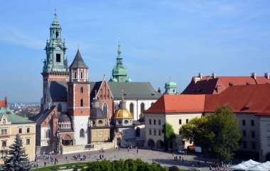 KRAKOW POLAND - 09: 14: 17 Wawel Kalesi bir kale ikametgahıdır. Kral III. Kaşmir 'in emriyle inşa edildi. Kale, Polonya 'nın en büyüklerinden biri.