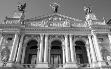 LVIV UKRAINE - 09 09 09: 17: Solomiya Krushelnytska Lviv Devlet Opera ve Bale Akademik Tiyatrosu veya Lviv Operası, Lviv 'de bulunan bir opera binası. 
