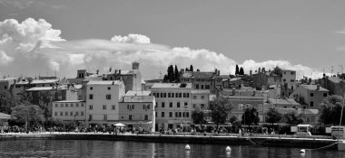 ROVINJ CROATIA - 05: 22 19: Rovinj, Hırvatistan Kuzey Adriyatik 'te yer aldı. Kasaba resmi olarak iki dilli, İtalyanca ve Hırvatça, dolayısıyla her iki kasaba ismi de resmi ve eşit..