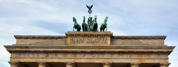 Berlin Németország Brandenburgi Kapu Egy Századi Neoklasszikus Emlékmű Berlinben Frigyes — Stock Fotó
