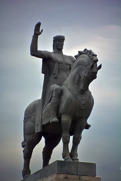 Tbilisi Georgia Standbeeld Van Vakhtang Gorgasali Van Chosroid Dynastie Een — Stockfoto