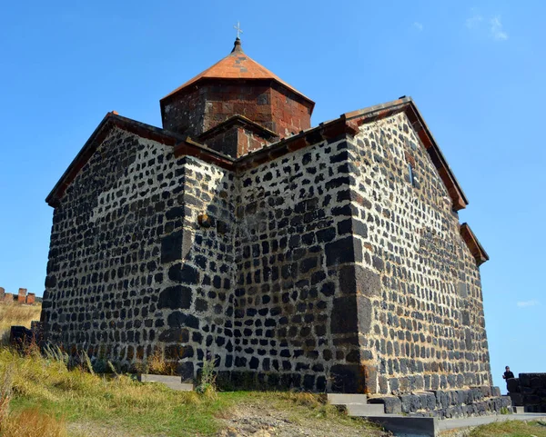 Sevan Armenia 2019 Sevanavank Complesso Monastico Situato Una Penisola Sulla — Foto Stock