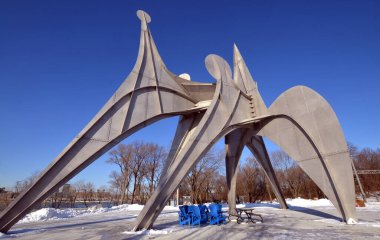 MONTREAL CANADA - 05 09 2022: Alexander Calder heykeli L 'Homme French (