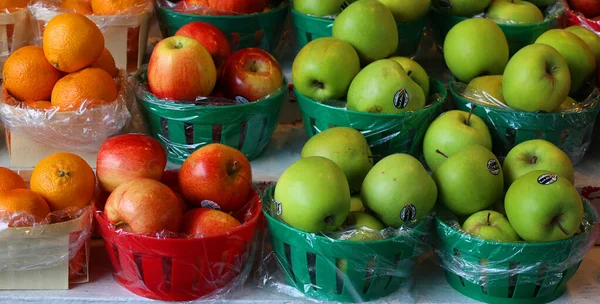 Manzanas Frescas Mercado —  Fotos de Stock