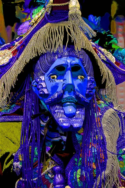 危地马拉的狂欢节面具舞者在带有黑色斑点的流行艺术背景图标上签名 — 图库照片