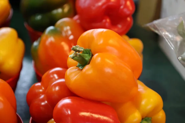 Fresh Paprika Peppers Market — Zdjęcie stockowe
