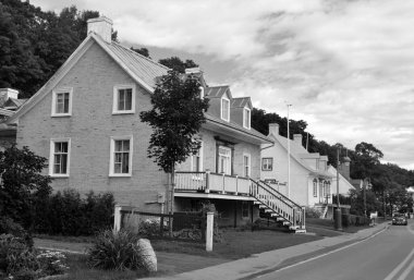 ILE D'ORLEAN QUEBEC 08 25 20: Typical canadian house Ile dOrleans Seigneury National Historic Site of Canada and includes all surviving built, landscape & archaeological resources from the seigneury