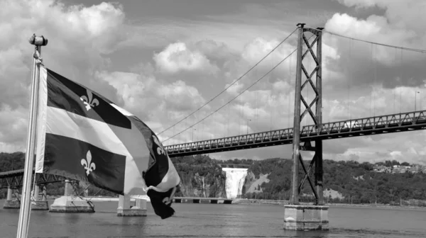 National Flag Province Quebec Canada Flagpole Front Blue Sky — Photo