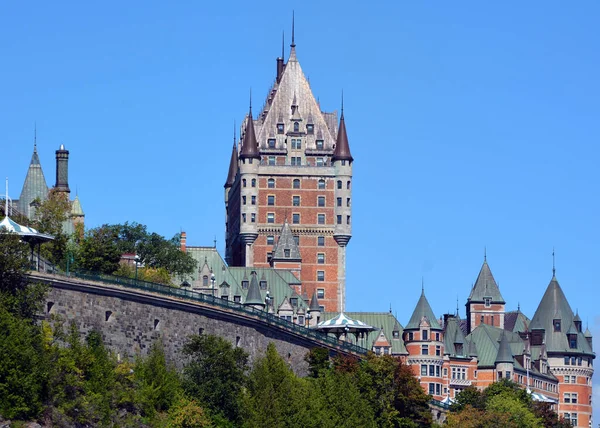 Fairmont Le Chteau Frontenac, Quebec, Kanada, renk lekeli illüstrasyon