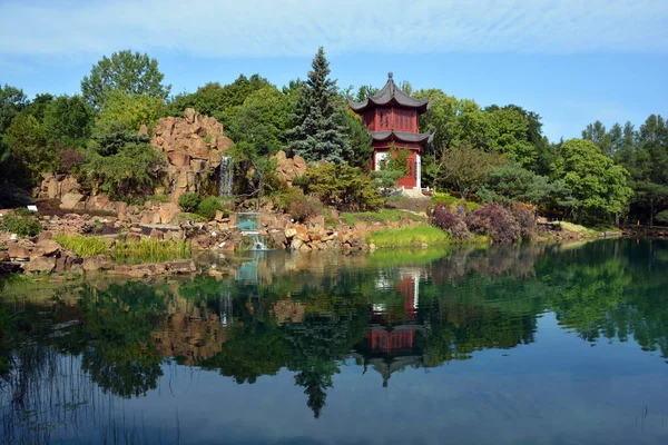 Beautiful View Asian Style Park — Stok fotoğraf