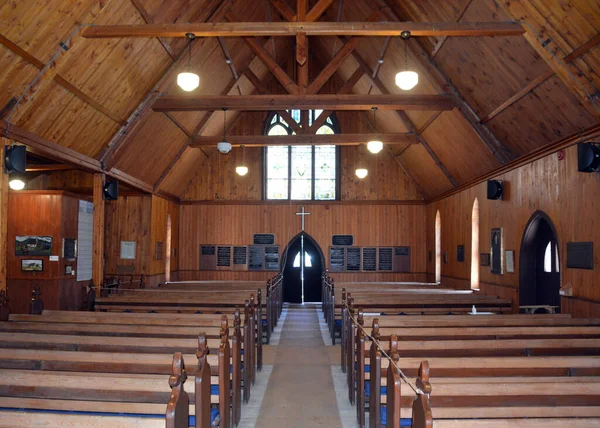 Empty Wooden Church Interior — Stockfoto