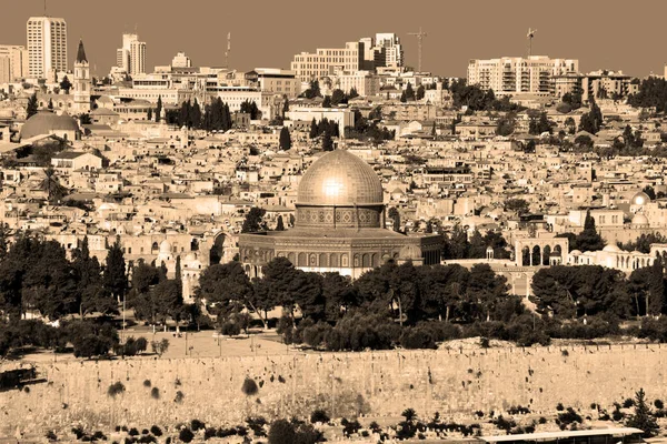 Jerusalem Israel 神殿エルサレムのノーブル聖域として知られている山は 世界で最も重要な宗教的なサイトの一つです — ストック写真