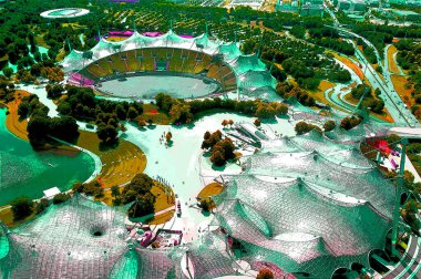 MUNICH GERMANY 06 2011: Münih Olimpiyat Stadyumu, Almanya 'nın Münih şehrinde 1972 Yaz Olimpiyatları için inşa edilmiş bir Olimpiyat Parkı.
