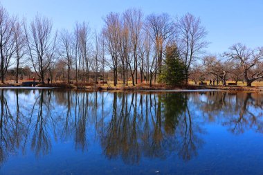 Sonbaharın sonları, Bromont 'ta kış başları Quebec, Kanada