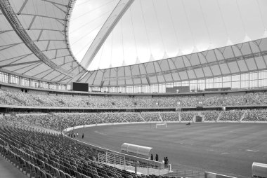 26 Kasım 2009 'da Durban, Güney Afrika' daki Moses Mabhida Stadyumu 'nda. 2010 FIFA Dünya Kupası 'nın ev sahibi stadyumlarından biridir.