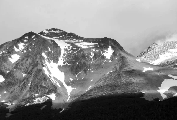 Beautiful Snow Capped Mountains Canada — Fotografia de Stock