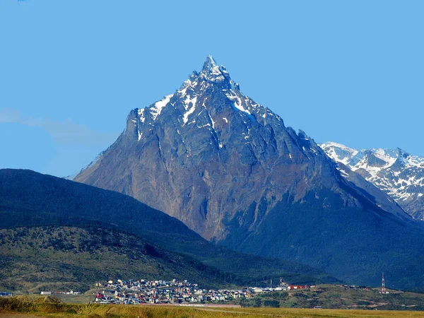 Beautiful Snow Capped Mountains Canada — Stok fotoğraf