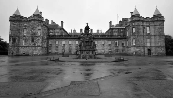 Edinburgh Scotland 2012 Holyrood Palace Edinburgh Scotland Holyrood Palace Official — Stockfoto