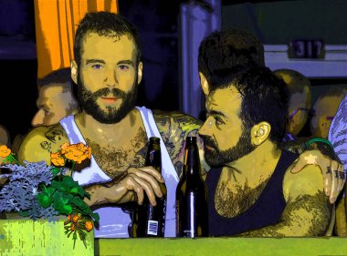 MONTRAL QUEBEC 15 AĞUSTOS 2013: Erkekler gay onur yürüyüşünden sonra bir barda bira içerler, renkli lekeli resimli arka plan simgesi imzalarlar