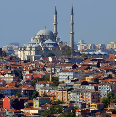 İSTANBUL TURKET Ekim 04: Sultan Ahmed Camii, Ekim 04, 2013, İstanbul, Türkiye. Sultan Ahmed Camii (Mavi Cami) İstanbul 'un en popüler turizm beldeleri üzerine