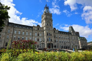 QUEBEC CITY QUEBEC CANADA - 08 28 2022: Quebec Ulusal Meclisi, Kanada 'nın Quebec eyaletinin diğer Westminster eyaletlerine benzer bir şekilde faaliyet gösteren yasama organıdır.