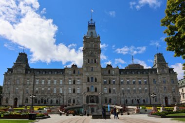 QUEBEC CITY QUEBEC CANADA - 08 28 2022: Quebec Ulusal Meclisi, Kanada 'nın Quebec eyaletinin diğer Westminster eyaletlerine benzer bir şekilde faaliyet gösteren yasama organıdır.