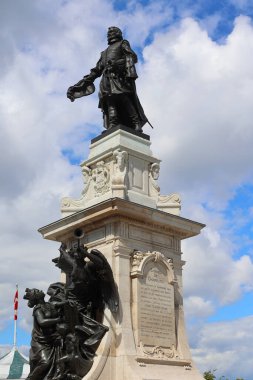 QUEBEC CITY CANADA 08 29 29: 22: Samuel de Champlain heykeli 