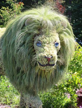 QUEBEC CITY CANADA 08: 15 2022: Mozaikürdeki aslan Bir Zamanlar Dünyası 'nda sergi, gezegenimizdeki yaşamın güzelliği için bir ilahi olacak.