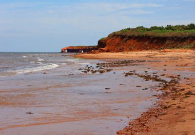 CAVENDISH BEACH PRINCE EDWARD ADA CANADA 08 17 2022: Prens Edward Adası Ulusal Parkı (Prens Edward Adası, Kanada)