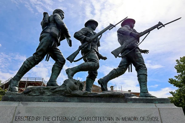 Charlottetown Prince Edwards Island 2022 War Memorial Monument Located Front — Stock Photo, Image
