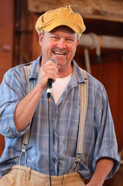 BOUTOUCHE, NEW BRUNSWICK, CANADA - 08 24 2022: Le Pays de la Sagouine 'de halk, Antonine Maillet tarafından Kanada' nın New Brunswick kentinde kurulan bir Acadian kutlamasıdır. 