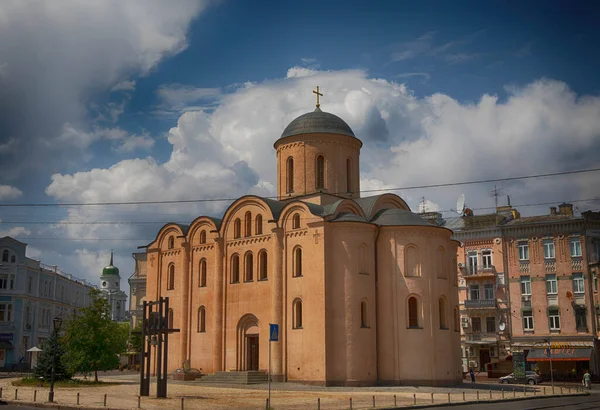 Old Pyrogoshya Church Kyiv Ukraine — стоковое фото