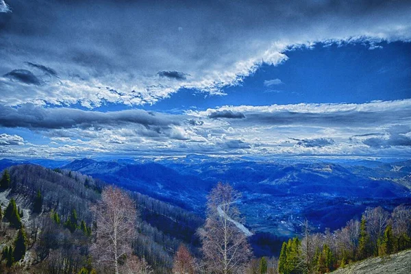 Ukrayna Karpat Dağlarının Fotoğrafları