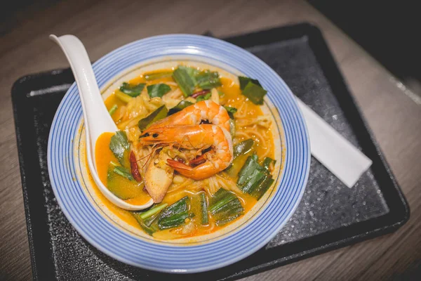 식당에서의 수프와 해산물 — 스톡 사진