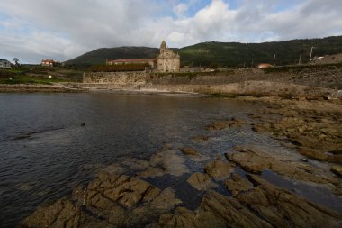 Papaz manastırı, Oia manastırı, Pontevedra.