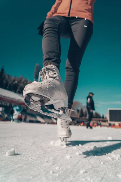 Almaty 'de Medeu buz pateni pisti