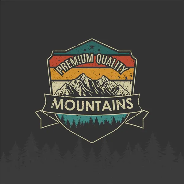 Retro Vintage Logo Badge Aventure Montagnes Plein Air Pour Autocollant — Image vectorielle