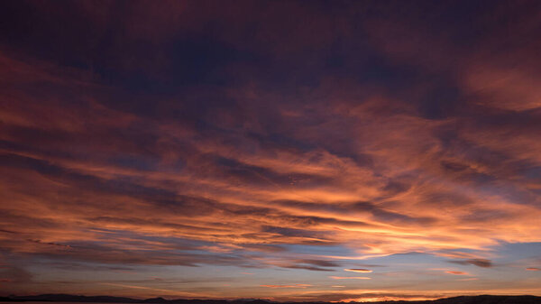 Удивительный вид на небо