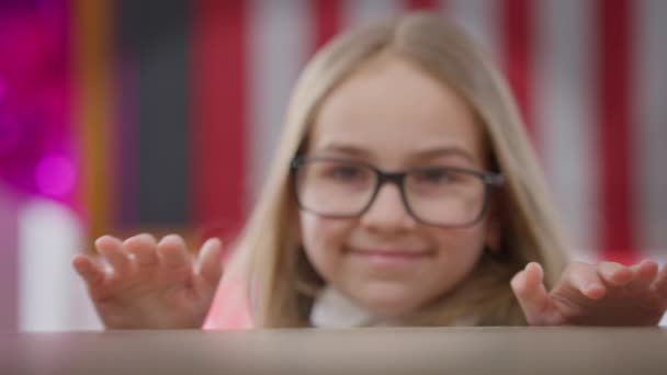 Close Smiling Joyful Teen Girl Emerging Desk School Classroom Looking — Stockvideo