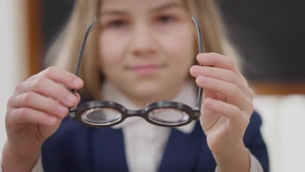 Close High Dioptres Glasses Hands Blurred Teenage Schoolgirl Positive Adolescent — Vídeos de Stock