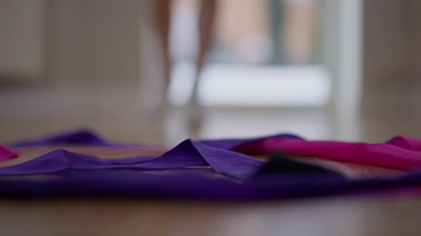 Twirling Ribbons Floor Teen Female Legs Walking Background Slow Motion — Vídeo de stock