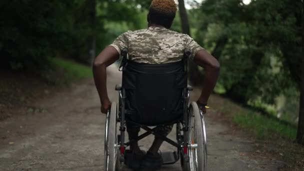 Back View African American Ill Soldier Wheelchair Rolling Wheels Hands — Wideo stockowe