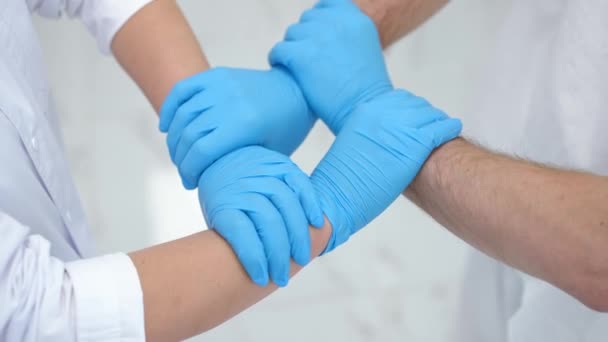 Close Unrecognizable Caucasian Doctor Nurse Holding Hands Square Gesture Indoors — Stockvideo