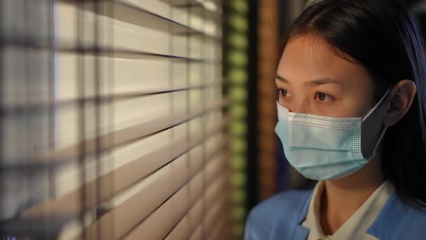 Slow Motion Zoom Concentrated Thoughtful Asian Woman Covid Face Mask — Stock videók