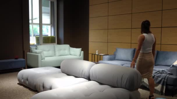 Wide Shot Slim Confident Beautiful Woman Choosing New Couch Furniture — Stock Video
