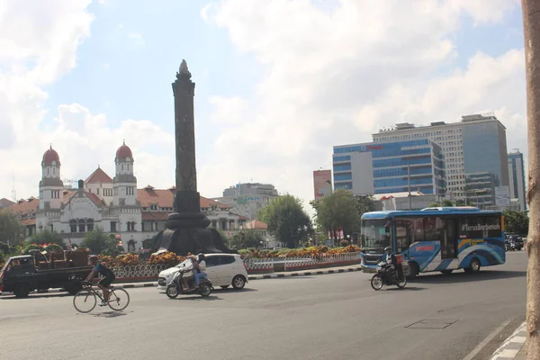 Semarang Şehrindeki Tugu Muda Lawang Sewu Binaları Bulutlu Güneşli Koşullarda — Stok fotoğraf