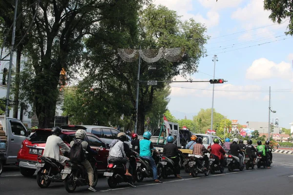 Indonesia Semarang Agosto 2021 Veicoli Affollati Nel Centro Della Città — Foto Stock